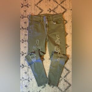 American Eagle Super Stretch Olive Distressed Skinny Jeans 6 Short